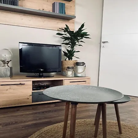 Eifeel Like Apartment *