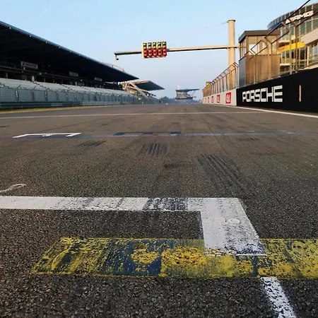 Eifeel Like * Hauroth